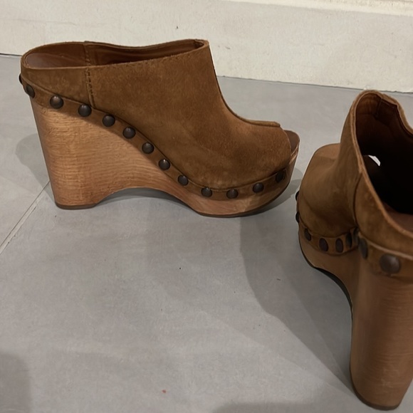 Pedro Garcia Wedges - Picture 3 of 9